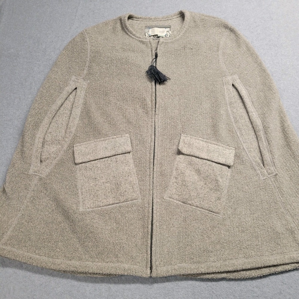 Saturday Sunday Anthroplogie Wimbrel Fleece Cape Shawl Oatmeal Size Medium
